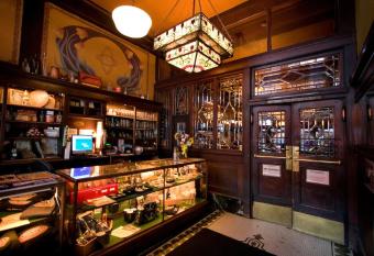 Mcmenamins Olympic Club allows 18 year olds to book a room