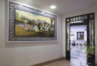 El Patio de Mi Casa has Balcony rooms