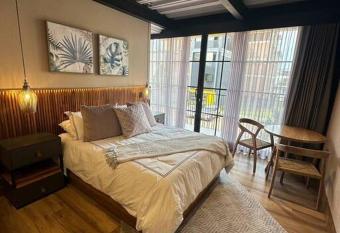 Habitaci  n moderna y confortable en Rionegro has Balcony rooms