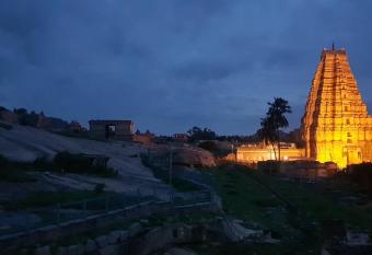 Padmaa Hampi Villa has Balcony rooms