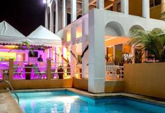 Archotel has Balcony rooms