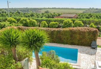 4 bedrooms villa with private pool enclosed garden and wifi at Algoz has Balcony rooms