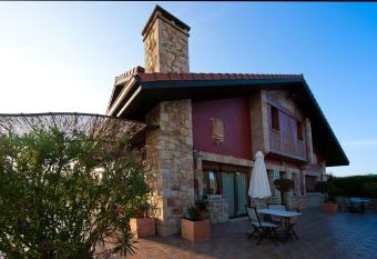 Hotel Katxi allows 18 year olds to book a room