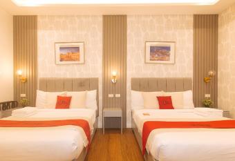 RedDoorz Plus at Hotel El Sur Tagaytay allows 18 year olds to book a room