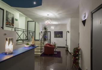 BeB La Salentina has Balcony rooms