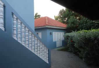 Cattleya Apartments Curacao has Balcony rooms