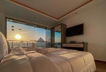 khofo pyramids view inn has Smoking rooms