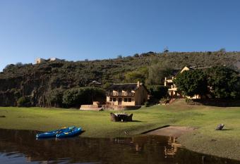 Tides River Lodge has Balcony rooms