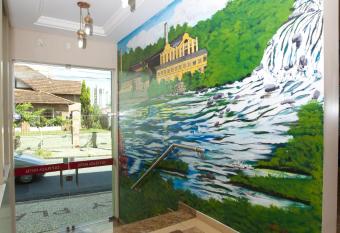 Hotel Oly Plaza has Balcony rooms