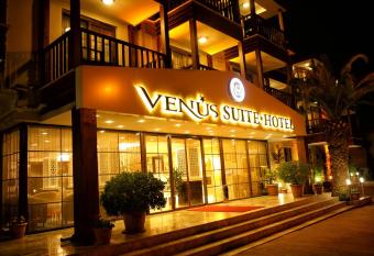 Venus Suite Hotel has Balcony rooms