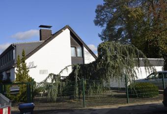 Guesthouse AirMinis allows 18 year olds to book a room