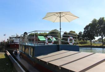 Spits-Lucie B&B has Balcony rooms