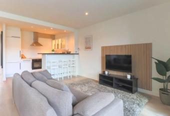 Fall For Kortrijk has Balcony rooms