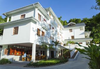 Hilltop Boutique Hotel has Balcony rooms