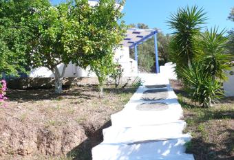 Stefanos Garden has Balcony rooms