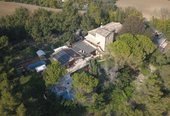 Casale Valentini has Balcony rooms