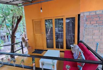 Rainbow garden resort has Balcony rooms