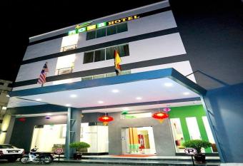 Nova Kuching Hotel allows 18 year olds to book a room