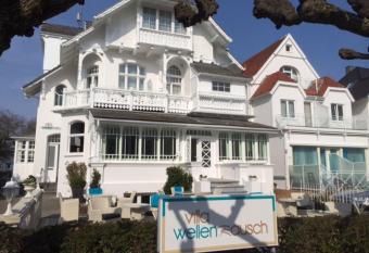 Villa WellenRausch - Adults Only allows 18 year olds to book a room