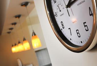 DERELLI Elegance Apartment allows 18 year olds to book a room