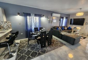 Wynter Harbour Vacation has Balcony rooms