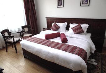 Eagle Palace Hotel has Balcony rooms