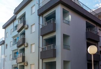 Apartmani Barovi   Be  i  i has Balcony rooms