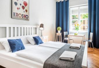 Old Town Apart allows 18 year olds to book a room