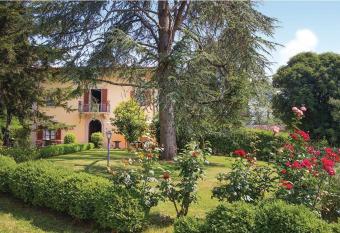 Il Villino 14 has Balcony rooms