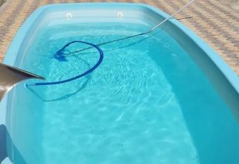 Excelente casa para temporada has Balcony rooms