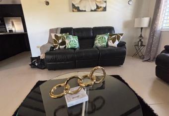 Cool Luxury One bedroom Ocho Rios has Balcony rooms