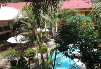 Coyaba Tropical Elegant Adult Guesthouse allows 18 year olds to book a room