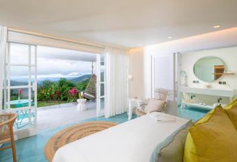 The Retreat Costa Rica - Wellness Resort & Spa has Balcony rooms