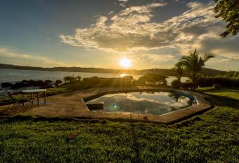 Drake Paradise Point allows 18 year olds to book a room