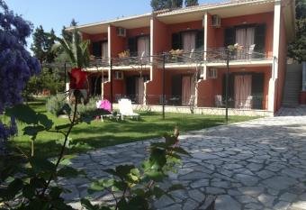 Dassia Beach Pension has Balcony rooms