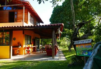 Pousada Camping Porto Grande has Balcony rooms