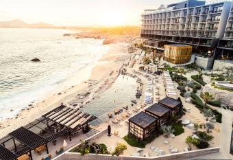 The Cape, a Thompson Hotel has Balcony rooms