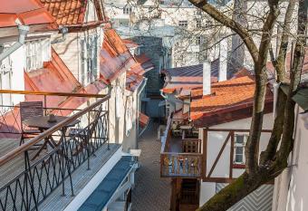 Three Crowns Residents has Balcony rooms