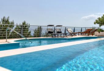 Apartments Majda has Balcony rooms