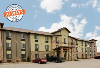 My Place Hotel-Bismarck, Nd allows 18 year olds to book a room