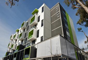 Quest Rockingham allows 18 year olds to book a room