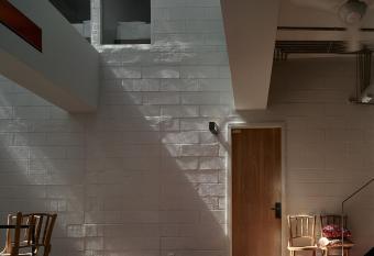 Lantern Hotel has Balcony rooms