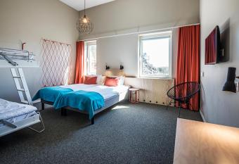 Kviberg Park Hotel & Conference allows 18 year olds to book a room