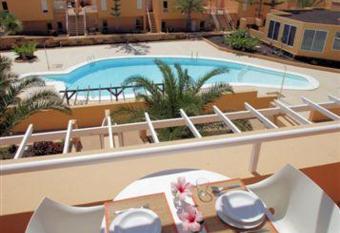 Las Lomas - Apartamentos has Balcony rooms