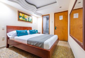 Ayenda Almirante allows 18 year olds to book a room