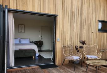 Escape to Riverslea has Balcony rooms