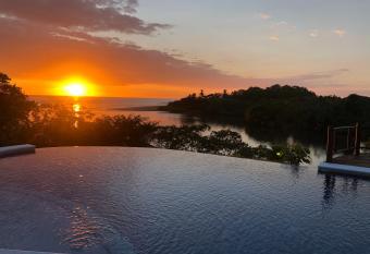 Casa Caletas Boutique Hotel allows 18 year olds to book a room