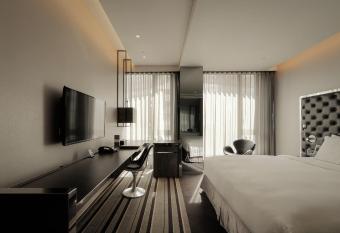 Starhaus Hotel allows 18 year olds to book a room