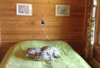 P  iv  ns  de Cottage has Balcony rooms