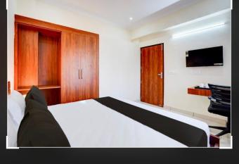 Ishanvi hotel luxurious has Balcony rooms